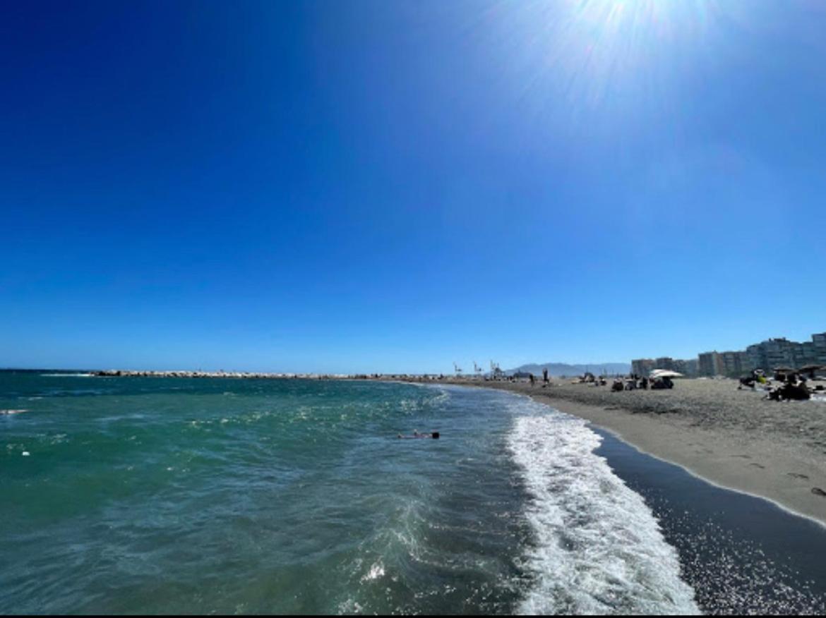 Luxury Pacifico Beach Malaga Luaran gambar